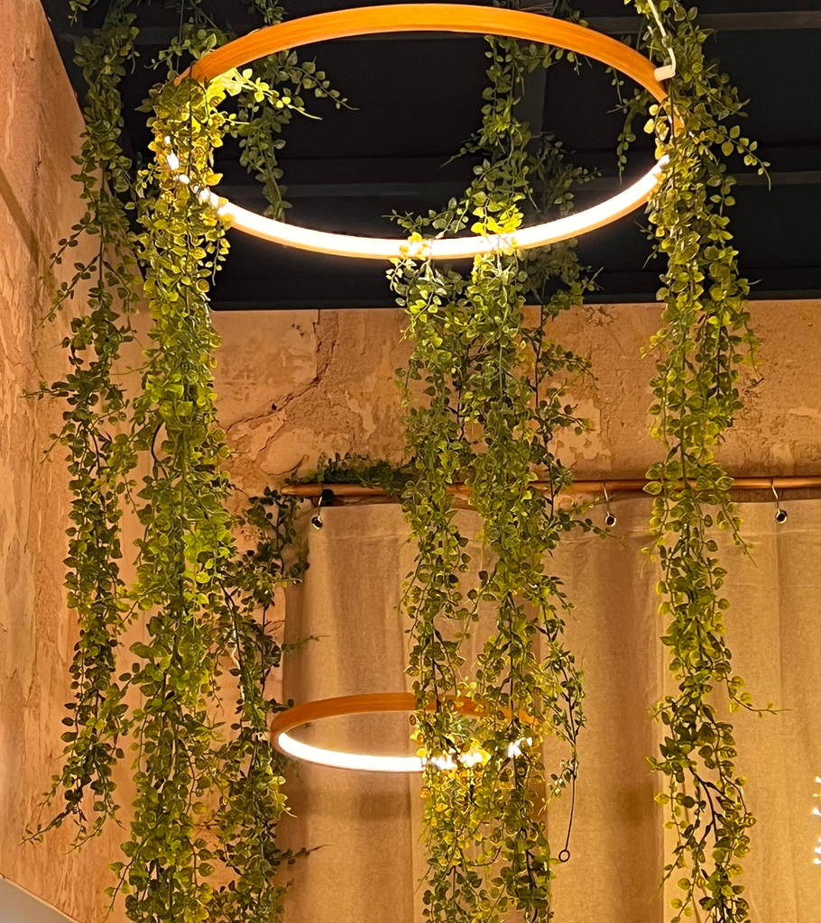 Illuminazione a cerchio decorativa casa