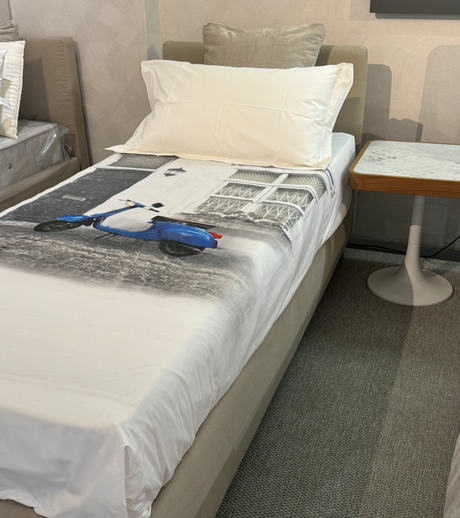 Letto Notturno beige flou