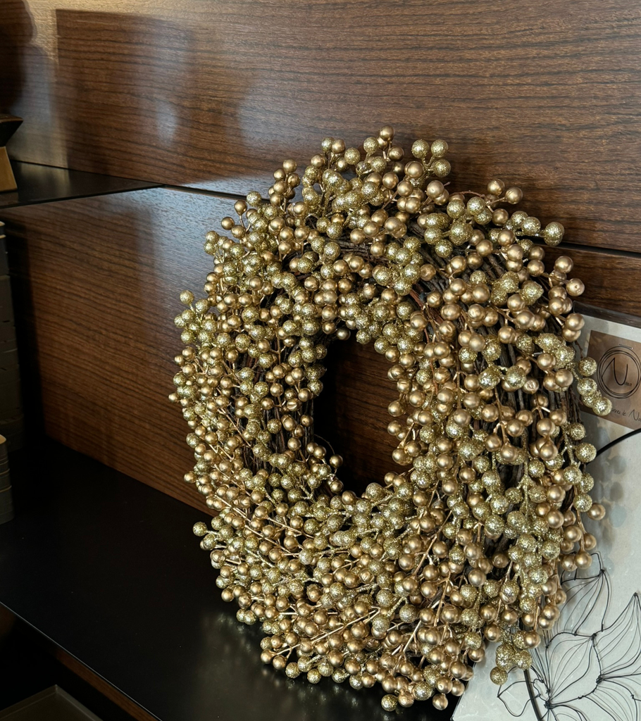ghirlanda con bacche oro natale casa