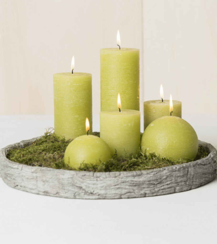 vassoio grigio cemento candele
